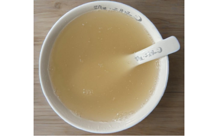夏日解暑，這碗冷藏的野生葛根粉藏著自然的清涼答案?
