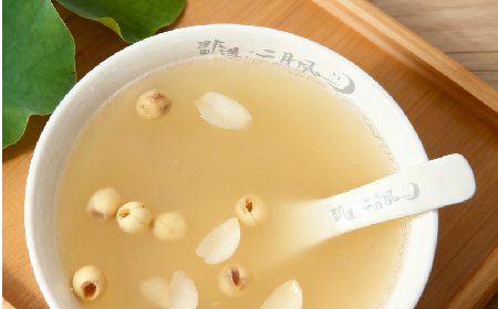 冬日圍爐時光，一碗野生葛粉撫平滿身燥意